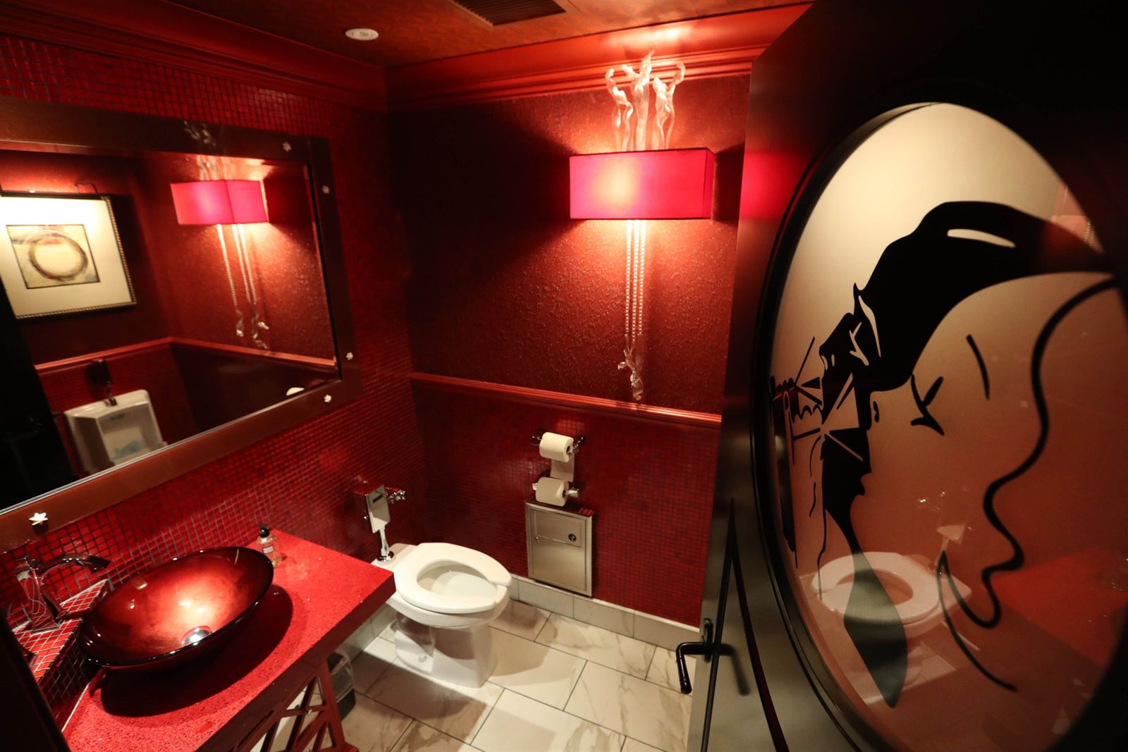 A Closer Look: Curtiss Hotel